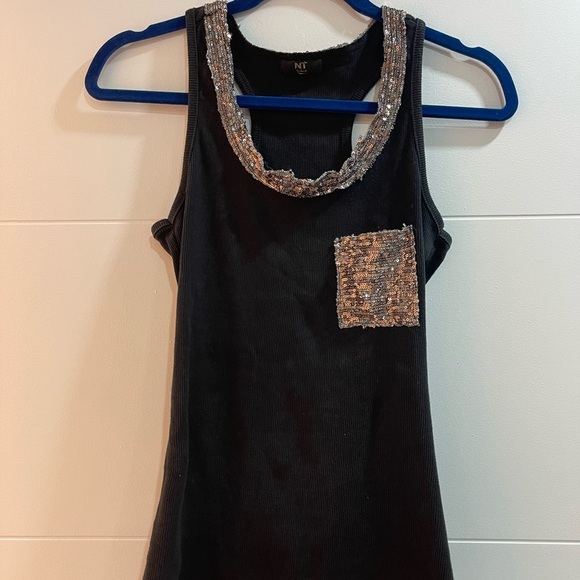 Very elegant Italian T-shirt in black and Rose Gold No Tags never used - Picture 1 of 3